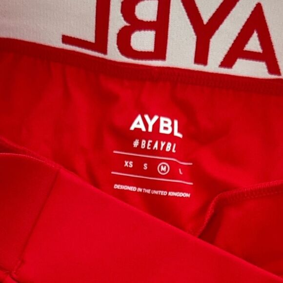 AYBL Training Leggings‎ Red Wm Sz Med Mesh Calf EUC - Picture 6 of 7